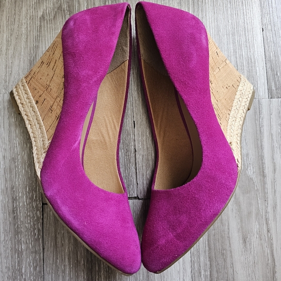 Franco Sarto Calix Cork Wedge Pump Sz: 7 - Fushia - Picture 12 of 16